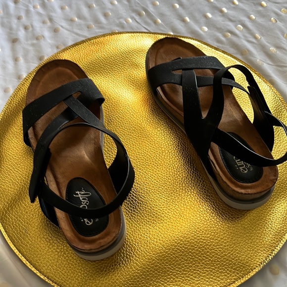 euro soft Shoes Euro Soft Summer Sandals Poshmark